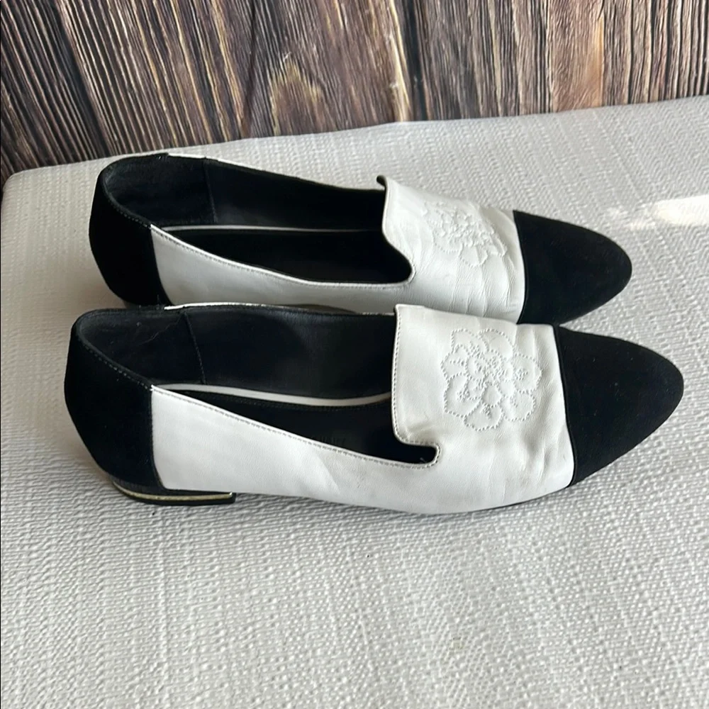 Anne Fontaine Black and‎ White Floral Loafers - Picture 2 of 11